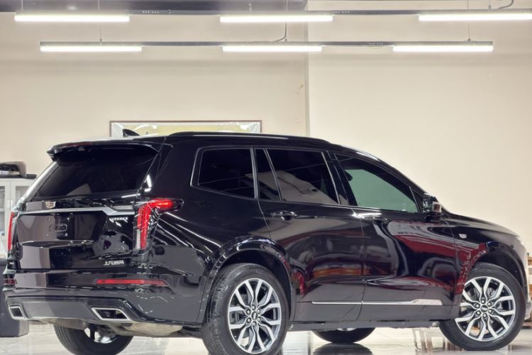 Used Cadillac XT6 2022 2.0T Six-Seater All-Wheel-Drive Platinum 120th Anniversary Limited Edition Exterior 1