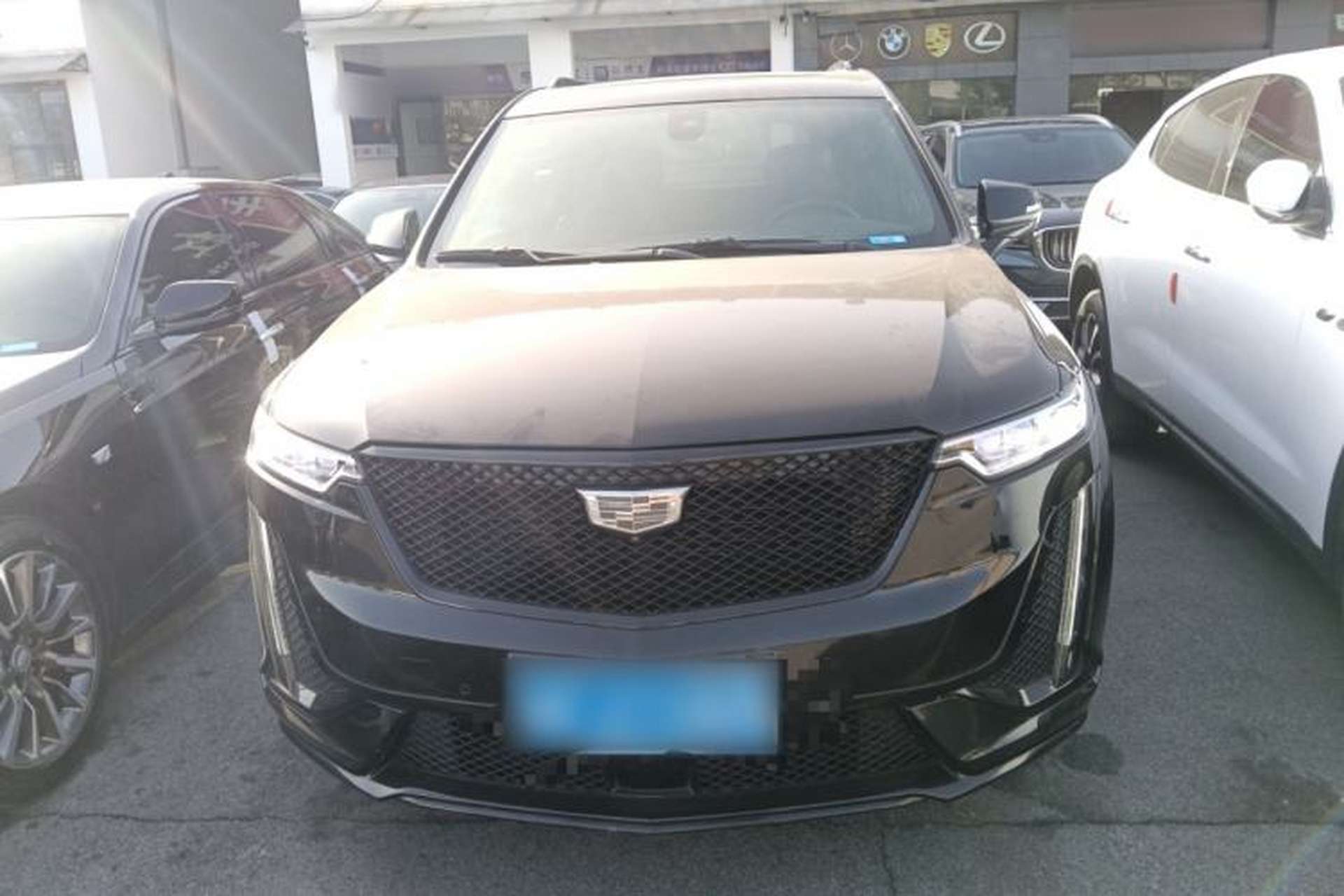 Used Cadillac XT6 2022 2.0T Six-Seater Four-Wheel Drive Luxury Version Exterior 1