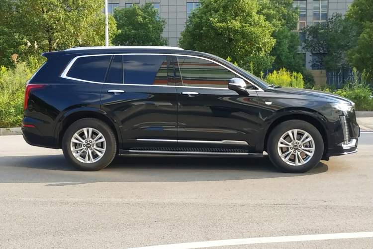 Used Cadillac XT6 2022 2.0T 7-Seater Four-Wheel-Drive Luxury Version Exterior 10