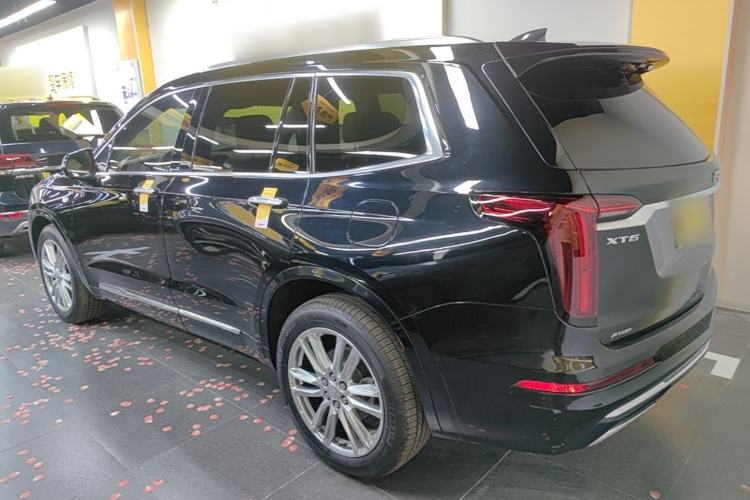 Used Cadillac XT6 2022 2.0T Six-Seater Four-Wheel Drive Luxury Version Exterior 2