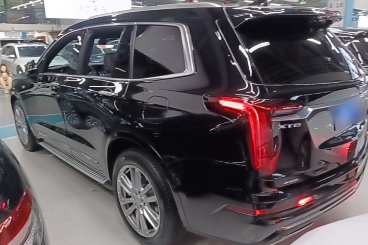 Used Cadillac XT6 2022 2.0T Six-Seater Four-Wheel-Drive Luxury Standard Edition Exterior 2