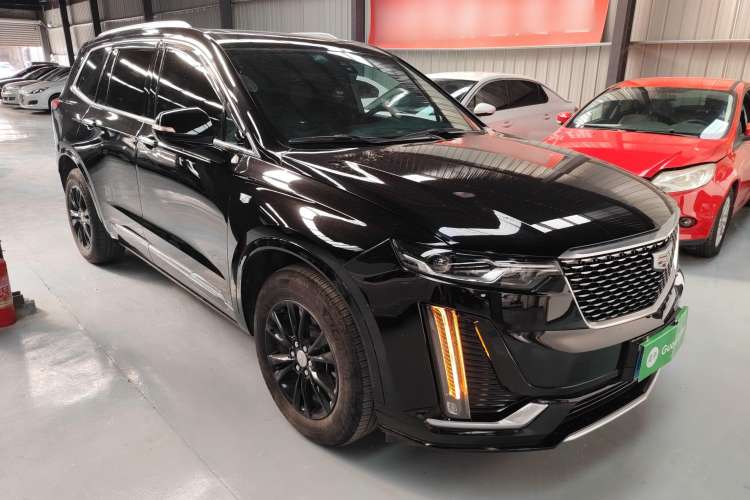 Used Cadillac XT6 2022 2.0T 7-Seater Four-Wheel-Drive Luxury Version Exterior 2