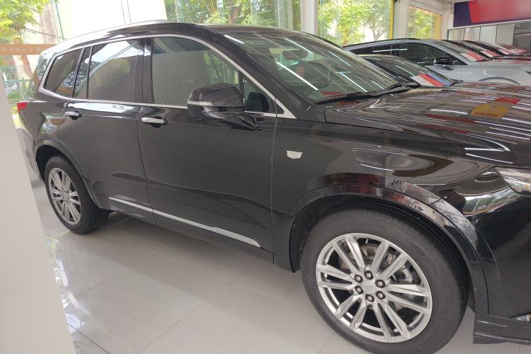 Used Cadillac XT6 2022 2.0T 7-Seater Four-Wheel Drive Luxury Standard Edition Exterior 2