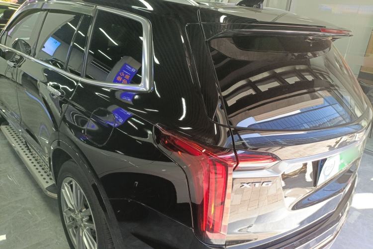 Used Cadillac XT6 2022 2.0T Six-Seater Two-Wheel-Drive Luxury Version Exterior 2