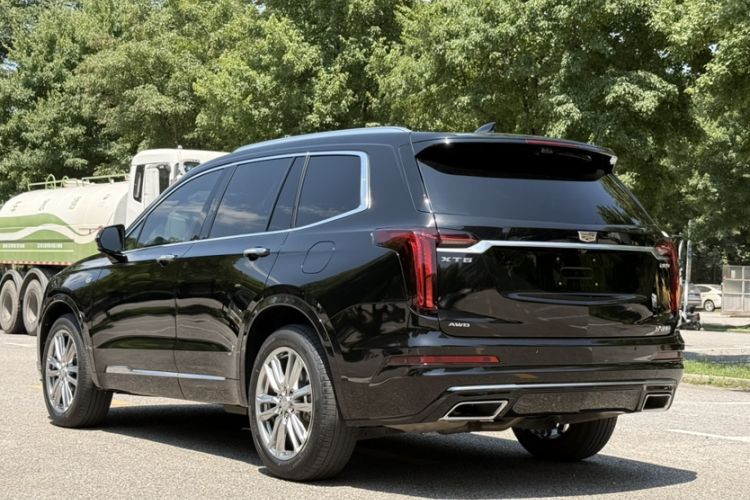 Used Cadillac XT6 2022 2.0T 7-Seater Four-Wheel Drive Luxury Version Exterior 3
