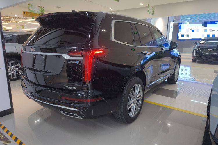 Used Cadillac XT6 2022 2.0T Six-Seater Four-Wheel Drive Luxury Version Exterior 3