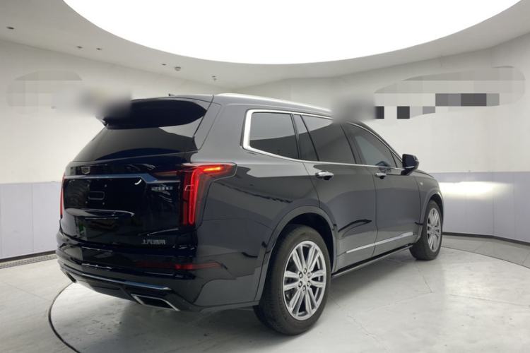 Used Cadillac XT6 2022 2.0T Six-Seater Two-Wheel-Drive Luxury Version Exterior 3