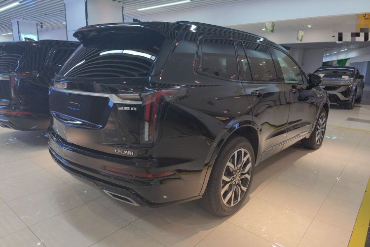 Used Cadillac XT6 2022 2.0T Six-Seater Four-Wheel-Drive Prestige Version Exterior 3