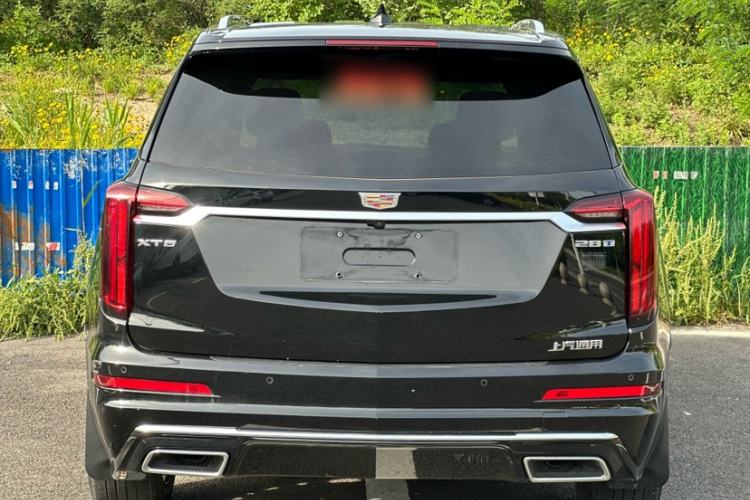 Used Cadillac XT6 2022 2.0T Six-Seater Two-Wheel-Drive Luxury Version Exterior 4
