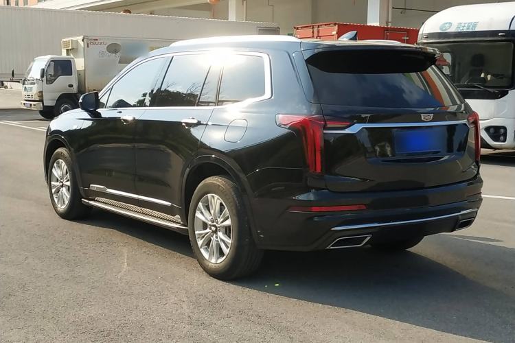 Used Cadillac XT6 2022 2.0T 7-Seater Four-Wheel-Drive Luxury Version Exterior 4