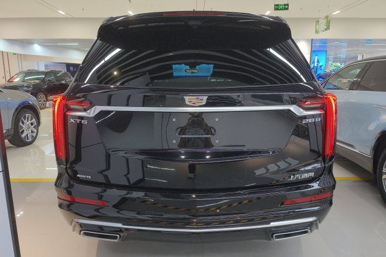 Used Cadillac XT6 2022 2.0T Six-Seater Four-Wheel Drive Luxury Version Exterior 4