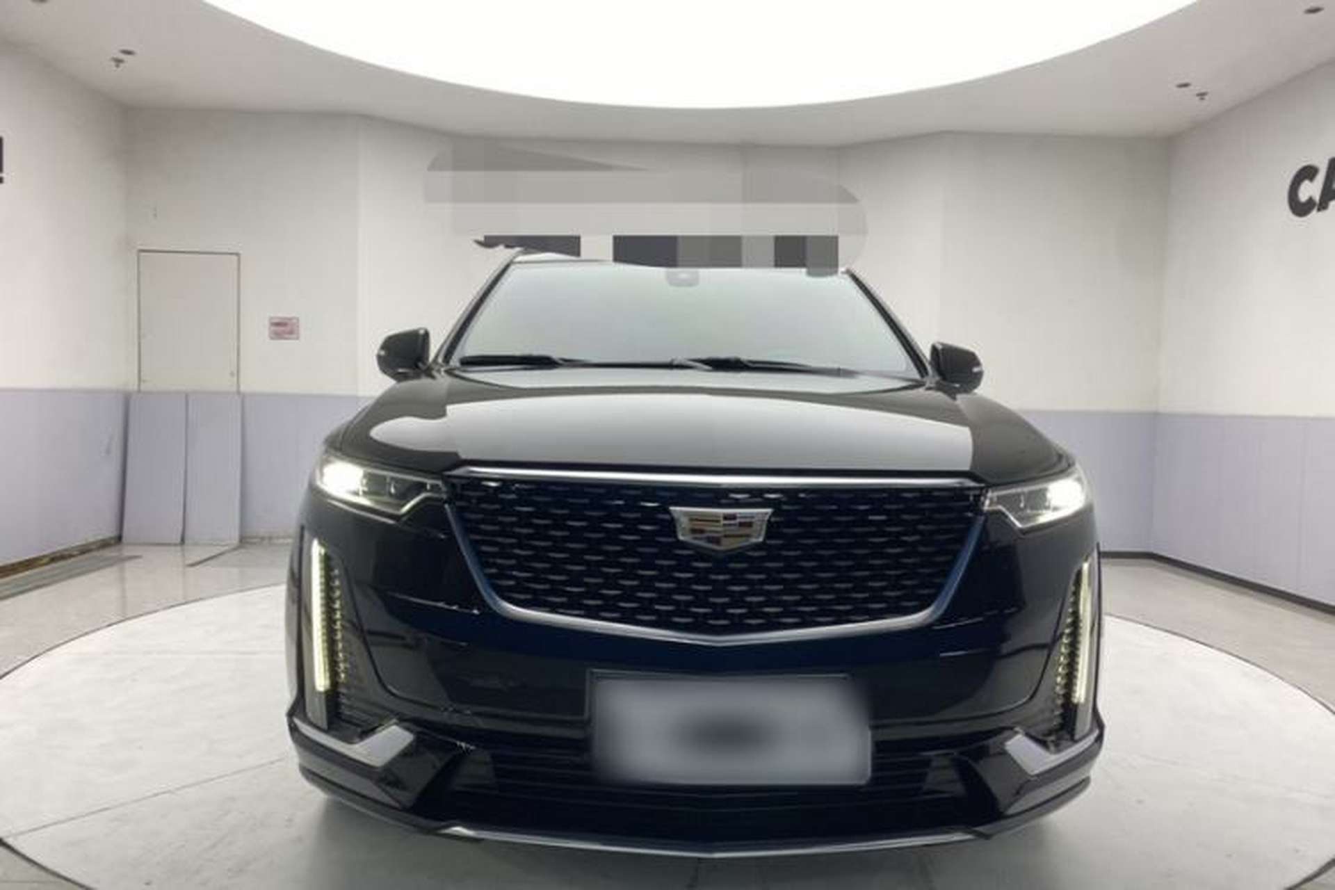 Used Cadillac XT6 2022 2.0T Six-Seater Two-Wheel-Drive Luxury Version Exterior 4