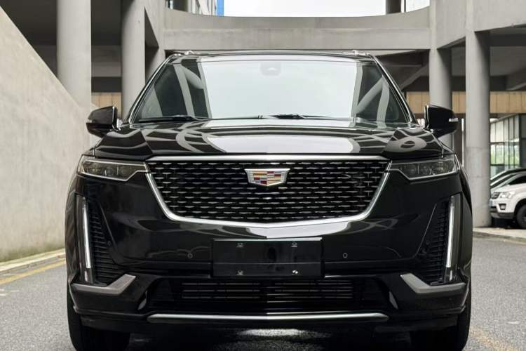 Used Cadillac XT6 2022 2.0T Six-Seater Four-Wheel Drive Luxury Version Exterior 4