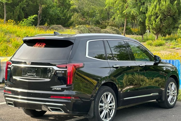 Used Cadillac XT6 2022 2.0T Six-Seater Two-Wheel-Drive Luxury Version Exterior 5