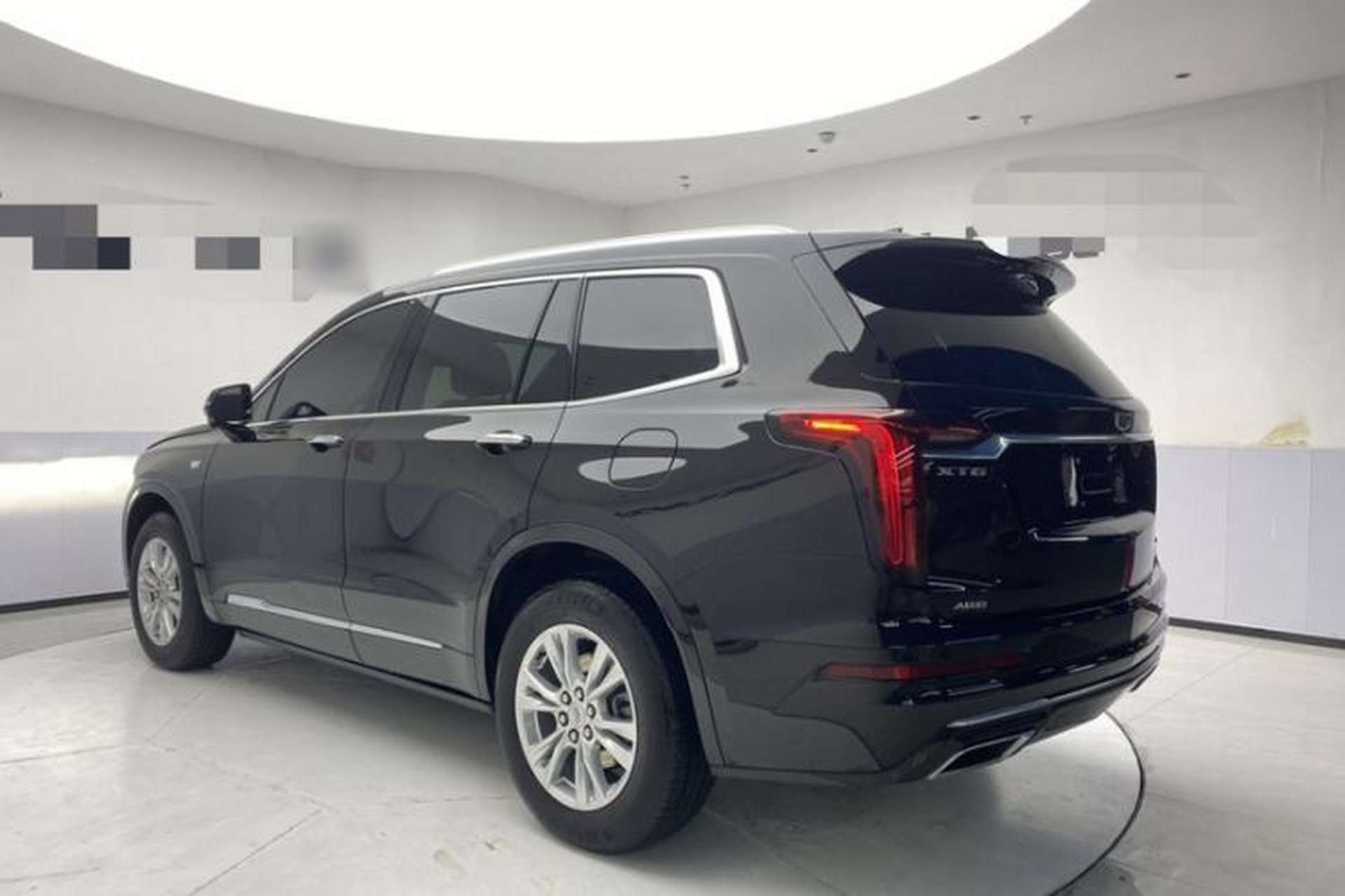 Used Cadillac XT6 2022 2.0T 7-Seater Four-Wheel-Drive Luxury Version Exterior 5
