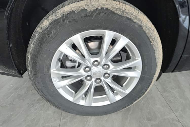 Used Cadillac XT6 2022 2.0T Six-Seater Four-Wheel-Drive Luxury Version Exterior 5