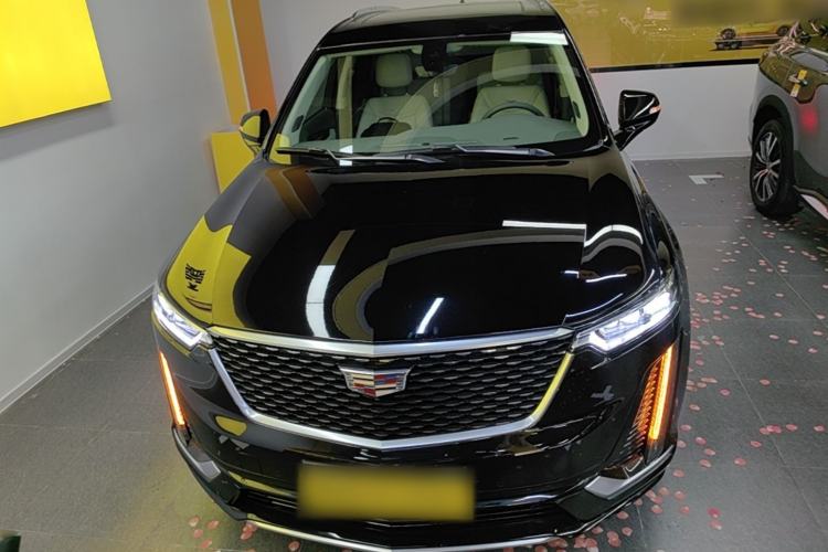Used Cadillac XT6 2022 2.0T Six-Seater Four-Wheel Drive Luxury Version Front