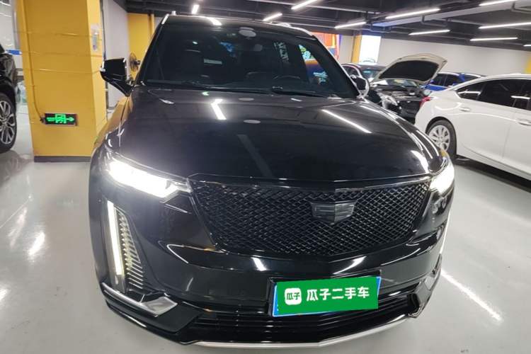 Used Cadillac XT6 2022 2.0T Six-Seater Two-Wheel-Drive Luxury Version Front