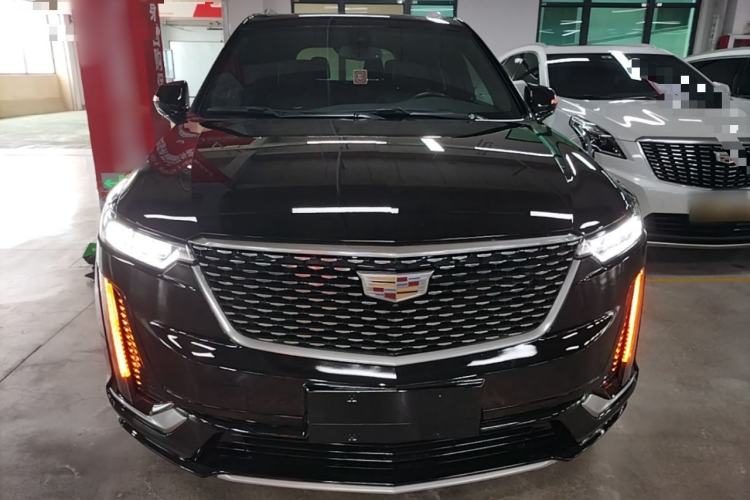 Used Cadillac XT6 2022 2.0T Six-Seater Two-Wheel-Drive Luxury Version Front