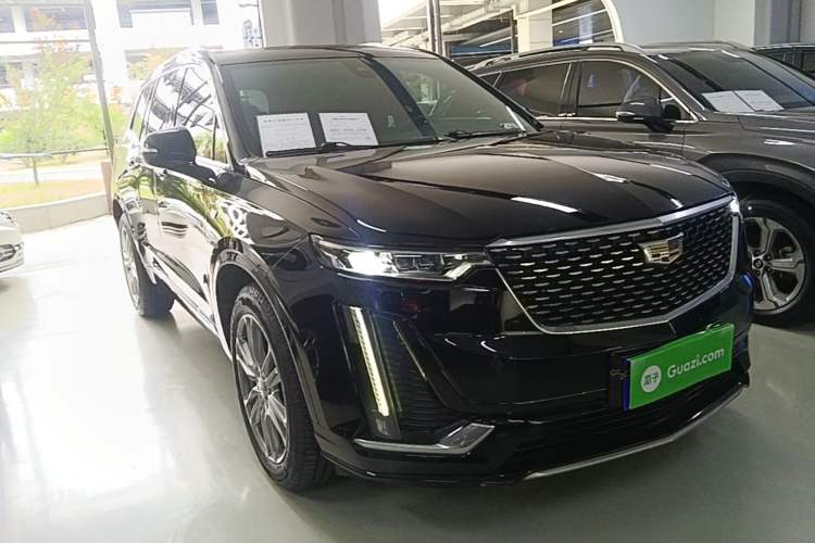 Used Cadillac XT6 2022 2.0T Six-Seater Four-Wheel Drive Luxury 120th Anniversary Limited Edition Front Right 45 Deg