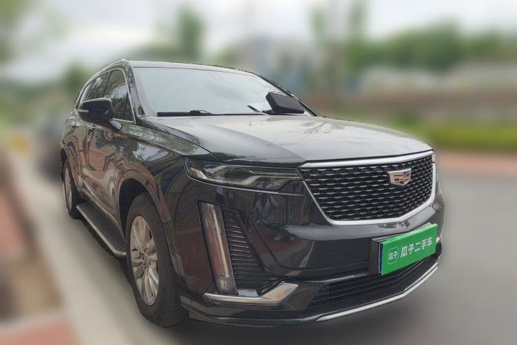 Used Cadillac XT6 2022 2.0T Six-Seater Four-Wheel-Drive Luxury Version Front Right 45 Deg