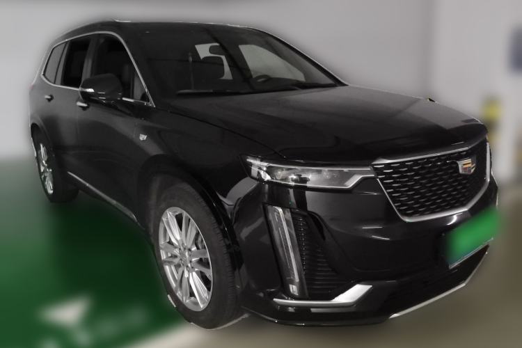 Used Cadillac XT6 2022 2.0T Six-Seater Two-Wheel-Drive Luxury Version Front Right 45 Deg