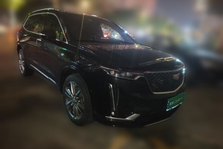 Used Cadillac XT6 2022 2.0T Six-Seater Four-Wheel Drive Luxury Version Front Right 45 Deg