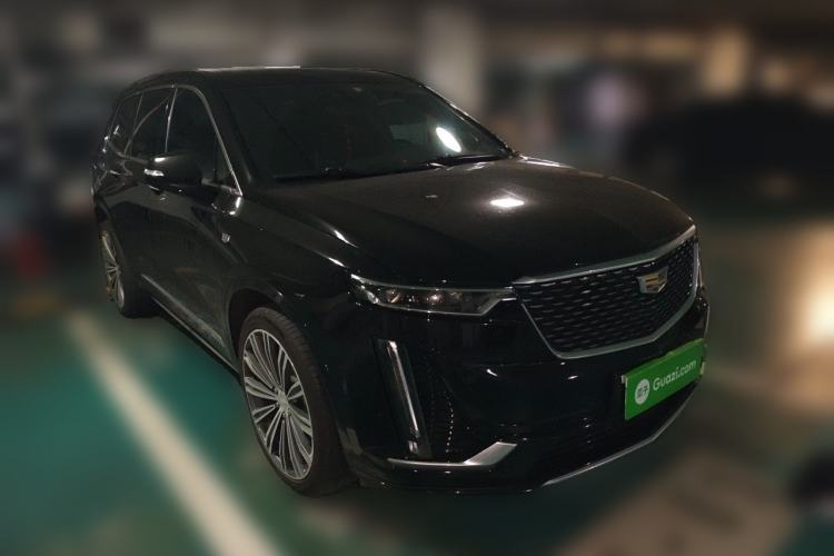 Used Cadillac XT6 2022 2.0T Six-Seater Four-Wheel Drive Luxury Version Front Right 45 Deg