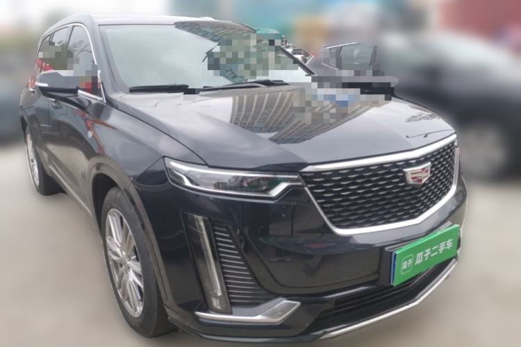 Used Cadillac XT6 2022 2.0T Six-Seater Two-Wheel-Drive Luxury Version Front Right 45 Deg