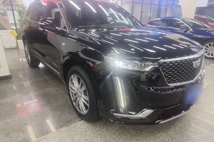 Used Cadillac XT6 2022 2.0T Six-Seater Four-Wheel Drive Luxury Version Front Right 45 Deg