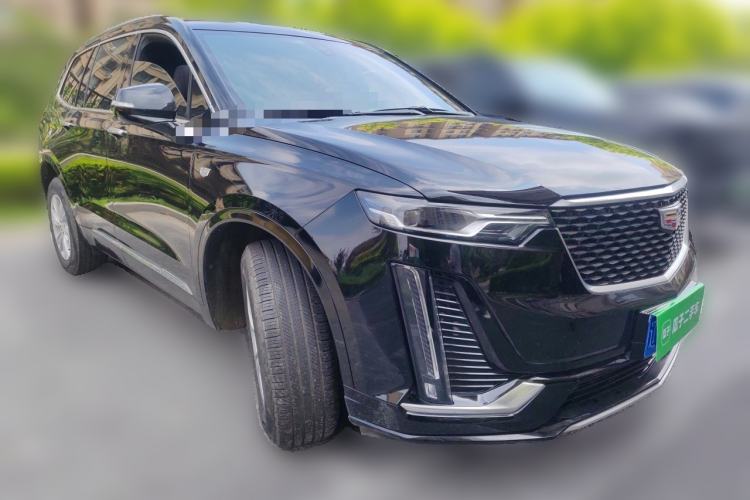 Used Cadillac XT6 2022 2.0T Six-Seater Four-Wheel-Drive Luxury Version Front Right 45 Deg