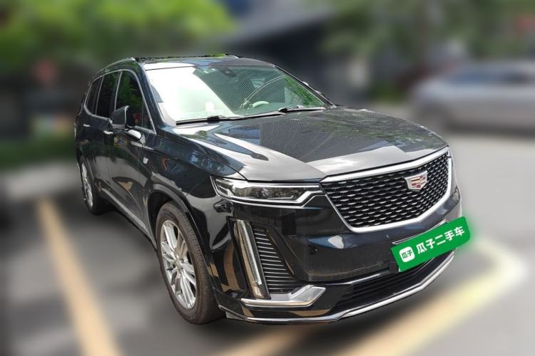 Used Cadillac XT6 2022 2.0T Six-Seater Two-Wheel-Drive Luxury Version Front Right 45 Deg