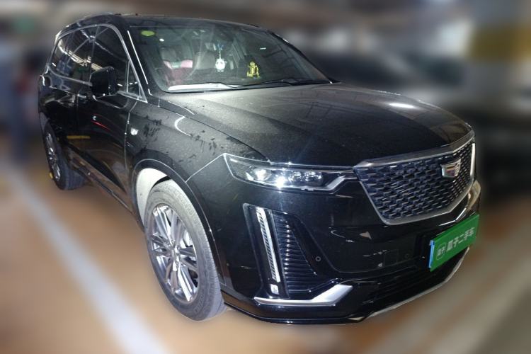 Used Cadillac XT6 2022 2.0T Six-Seater Four-Wheel Drive Luxury Version Front Right 45 Deg