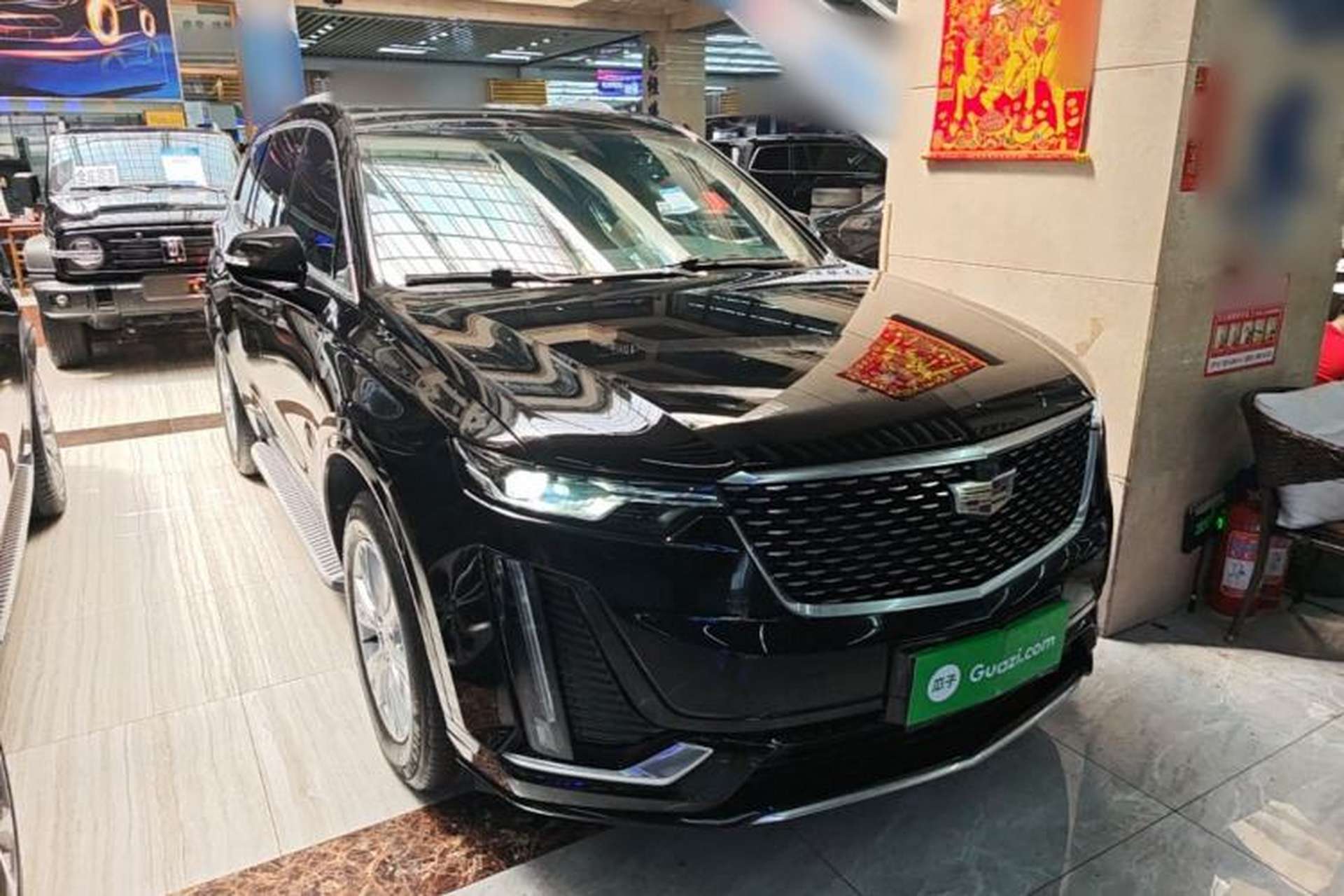 Used Cadillac XT6 2022 2.0T 7-Seater Four-Wheel-Drive Luxury Version Front Right 45 Deg