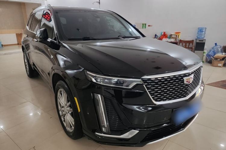 Used Cadillac XT6 2022 2.0T Six-Seater Four-Wheel Drive Luxury Version Front Right 45 Deg