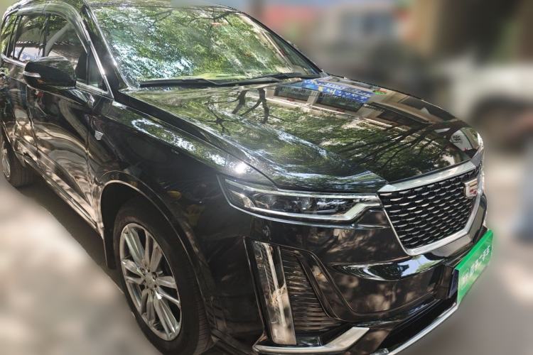 Used Cadillac XT6 2022 2.0T 7-Seater Four-Wheel Drive Luxury Version Front Right 45 Deg