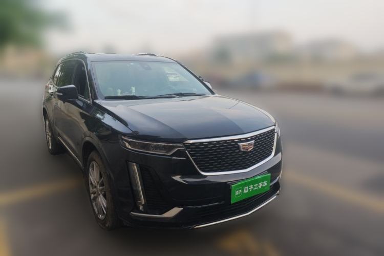 Used Cadillac XT6 2022 2.0T 7-Seater Four-Wheel Drive Luxury Version Front Right 45 Deg