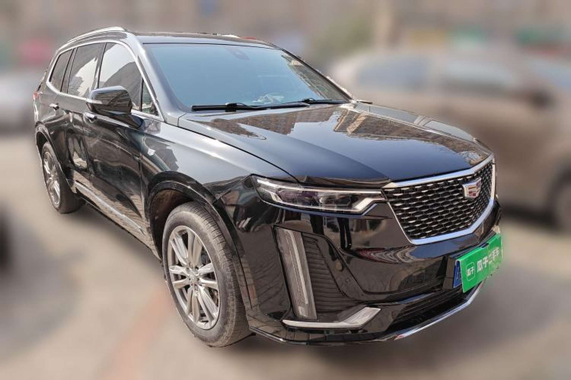 Used Cadillac XT6 2022 2.0T Six-Seater Four-Wheel-Drive Luxury Standard Edition Front Right 45 Deg
