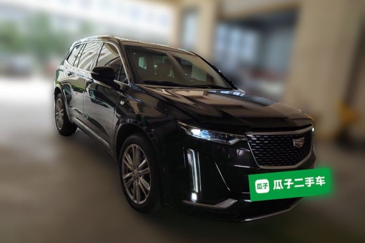Used Cadillac XT6 2022 2.0T Six-Seater Four-Wheel Drive Luxury Version Front Right 45 Deg