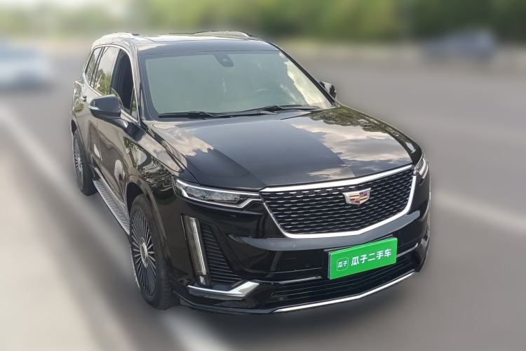 Used Cadillac XT6 2022 2.0T 7-Seater Four-Wheel Drive Luxury Version Front Right 45 Deg