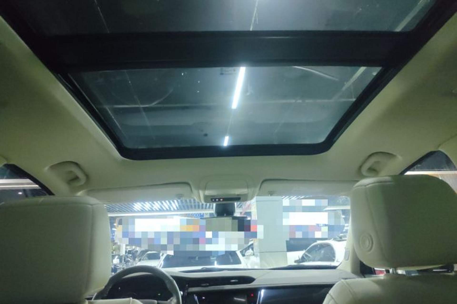 Used Cadillac XT6 2022 2.0T Six-Seater Four-Wheel-Drive Luxury Standard Edition Headliner