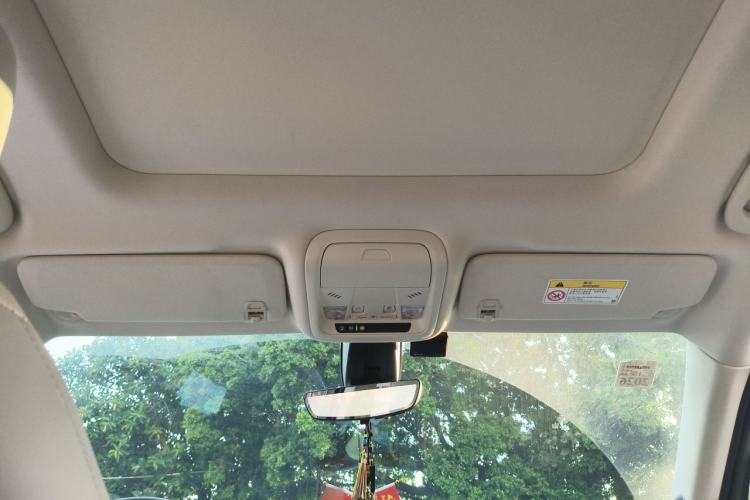 Used Cadillac XT6 2022 2.0T Six-Seater Four-Wheel Drive Luxury Version Headliner
