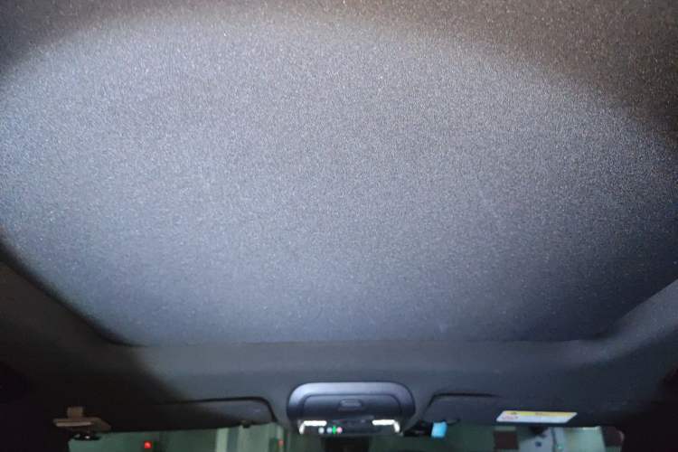 Used Cadillac XT6 2022 2.0T 7-Seater Four-Wheel Drive Luxury Version Headliner