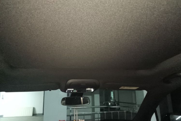 Used Cadillac XT6 2022 2.0T Six-Seater Two-Wheel-Drive Luxury Version Headliner