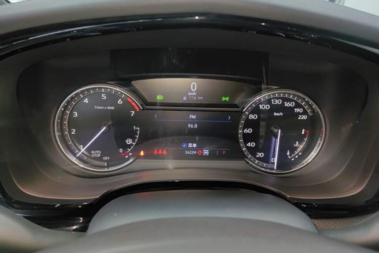 Used Cadillac XT6 2022 2.0T 7-Seater Four-Wheel-Drive Luxury Version Instrument Cluster
