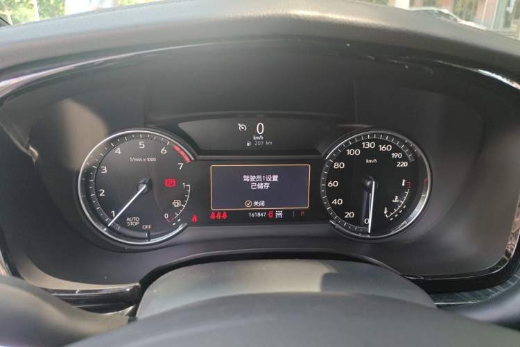 Used Cadillac XT6 2022 2.0T 7-Seater Four-Wheel Drive Luxury Standard Edition Instrument Cluster