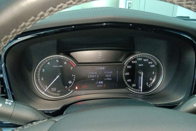 Used Cadillac XT6 2022 2.0T Six-Seater Two-Wheel-Drive Luxury Version Instrument Cluster