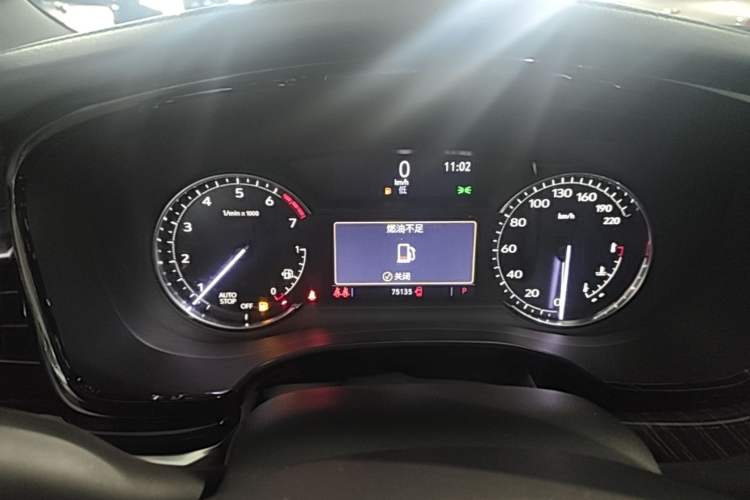 Used Cadillac XT6 2022 2.0T Six-Seater Two-Wheel-Drive Luxury Version Instrument Cluster