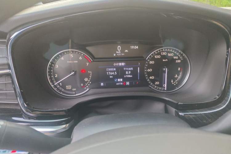 Used Cadillac XT6 2022 2.0T 7-Seater Four-Wheel Drive Luxury Version Instrument Cluster