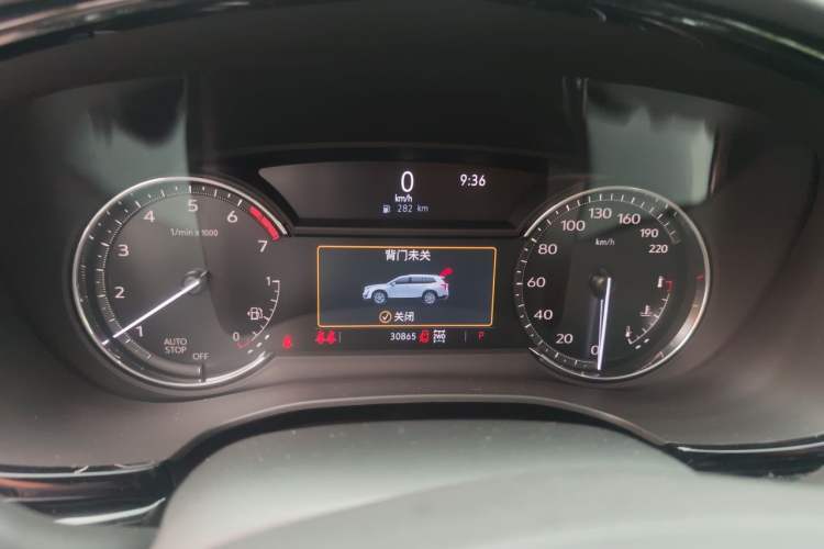 Used Cadillac XT6 2022 2.0T Six-Seater Four-Wheel Drive Luxury Version Instrument Cluster